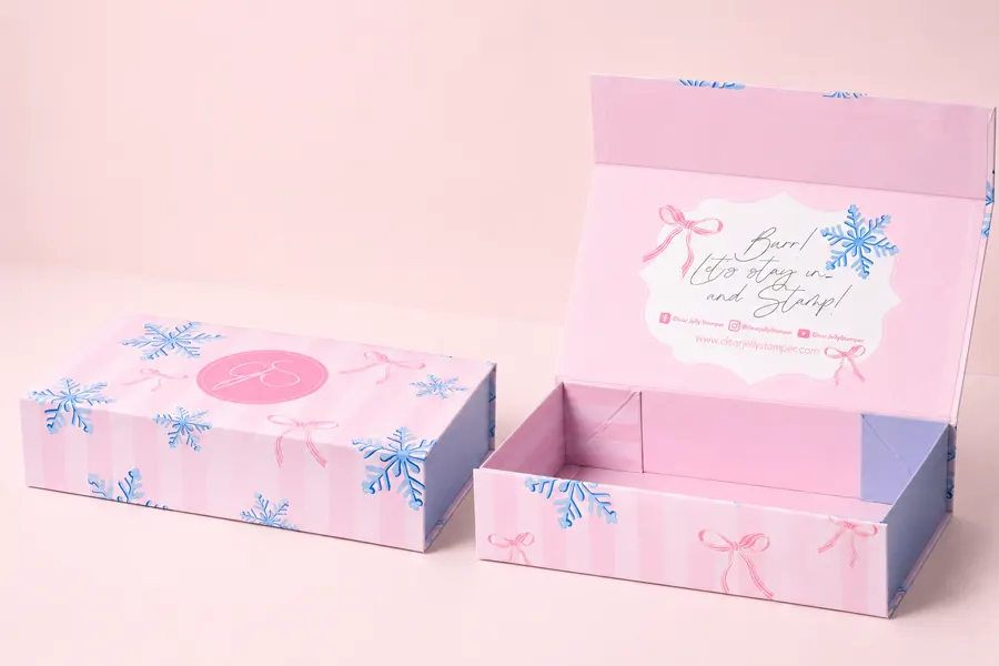 礼赠型服装包装图 Gift Apparel Packaging