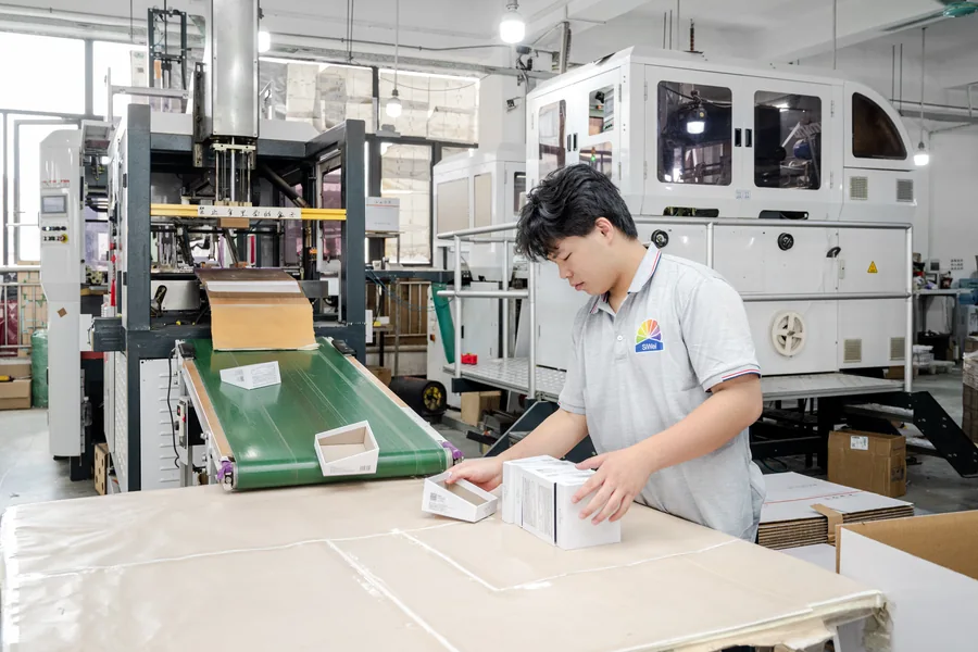 Final quality inspection, packing and palletizing